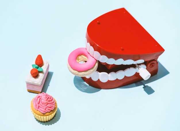 Одной из основных причин кариеса является неправильное питание. Чрезмерное потребление сладких и углеводных продуктов, таких как конфеты, шоколад, газированные напитки и сладкие соки, создает идеальные условия для размножения бактерий в полости рта. Эти бактерии выделяют кислоту, которая разрушает эмаль зубов и вызывает кариес.